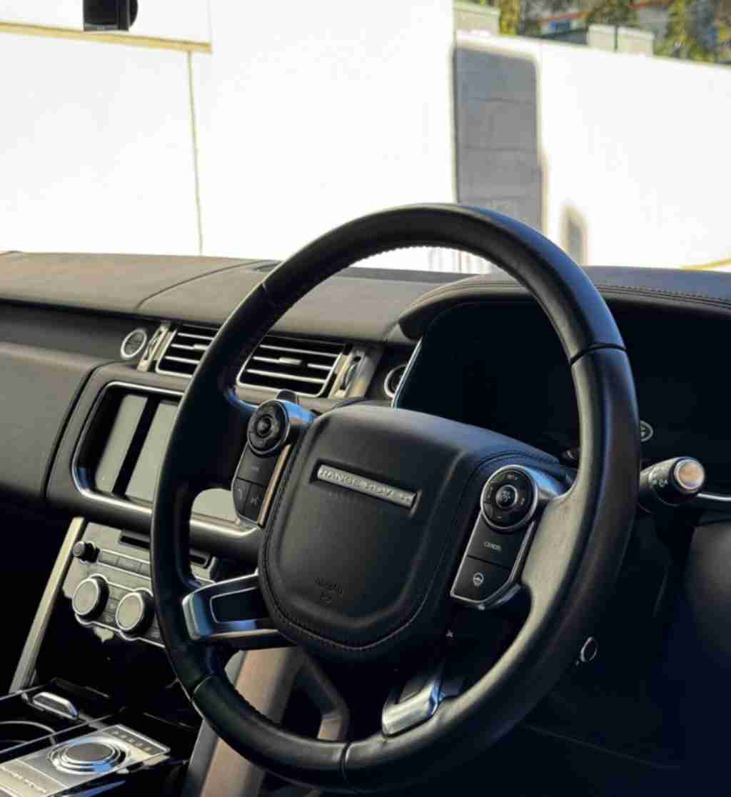 悉尼 二手车 越野车   满配  2014 Range Rover SDV8 Autobiography