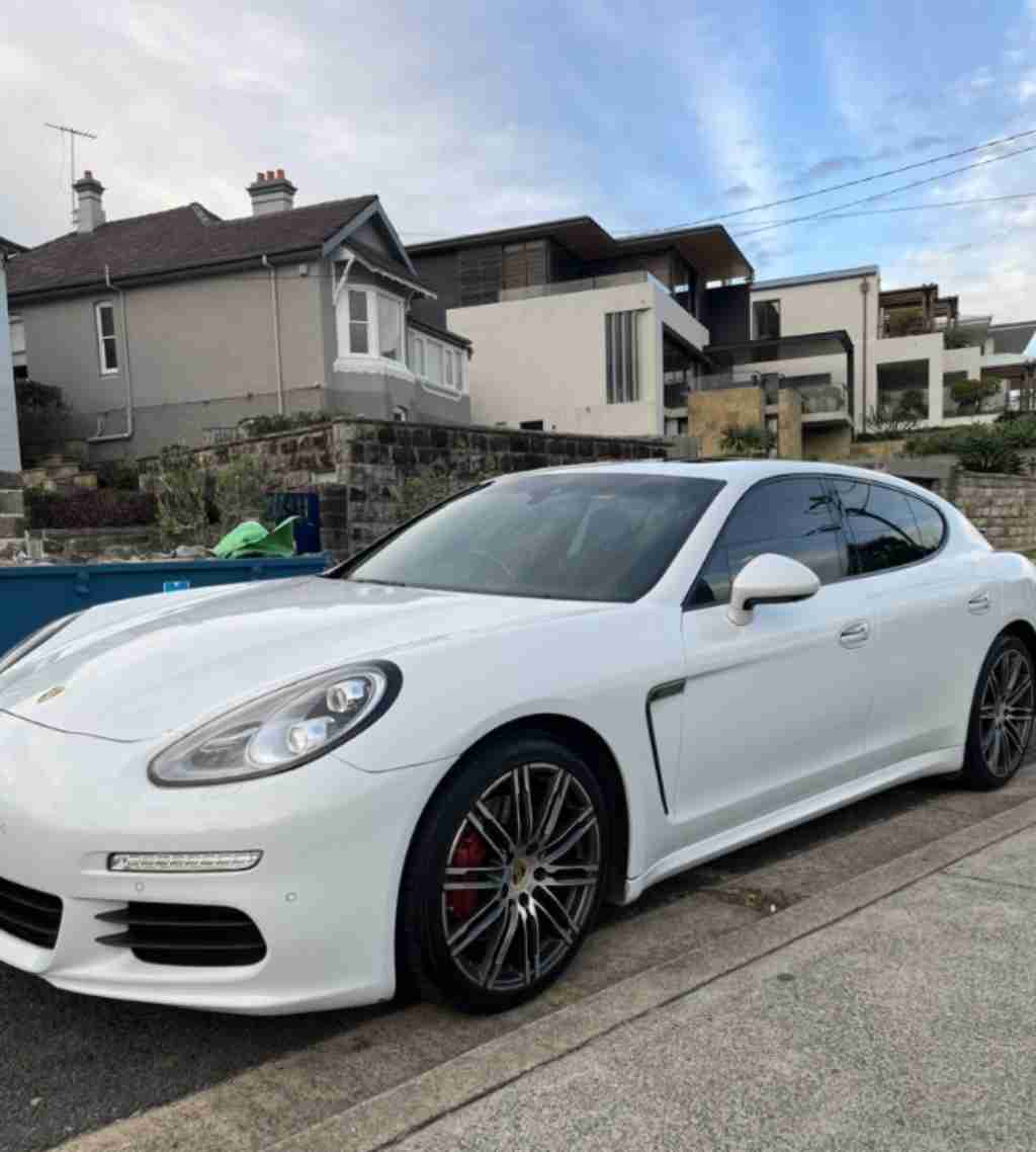 悉尼 两箱轿车 二手车两箱轿车 Porsche Panamera 30L 自动  2017年