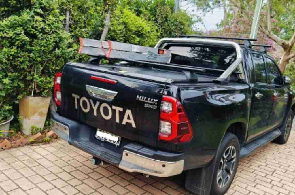  丰田 Hilux SR5 皮卡