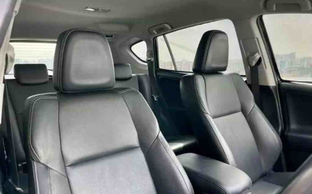 悉尼 二手车 两箱轿车 Toyota Rav4 2.0A Premium